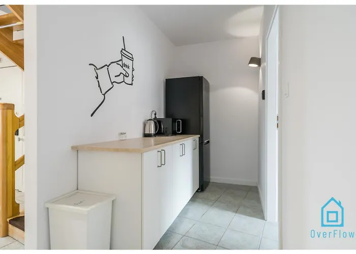 Stary Earth Homestay *